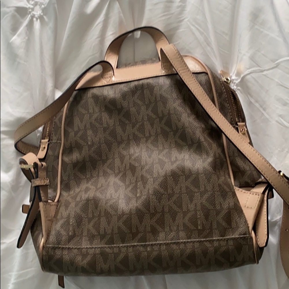 Michael Kors backpack - Picture 2 of 4